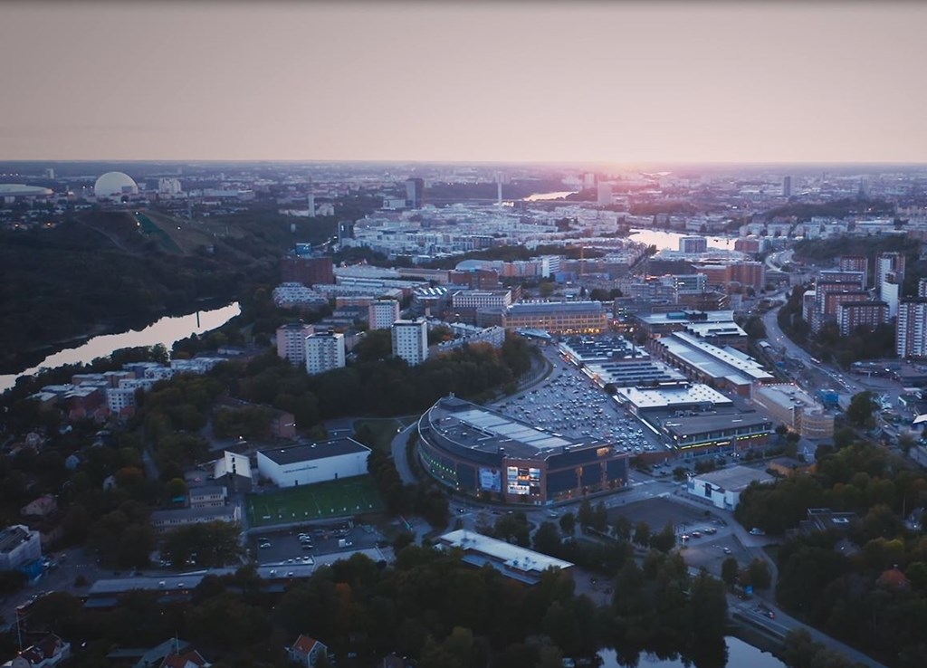 Expansiv stadsdel med allt inom 5 minuters promenad