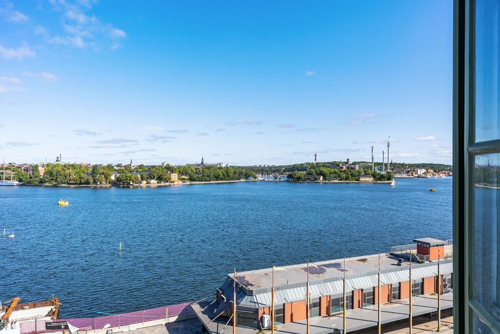 Fantastisk utsikt över Stockholm City, Skeppsholmen och Djurgården